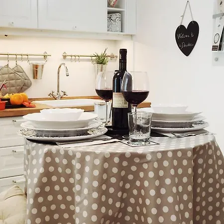 La Perla Firenze Apartment *